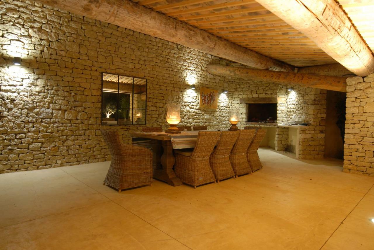 Clos De La Fontaine Cabrieres-d'Avignon Exterior photo